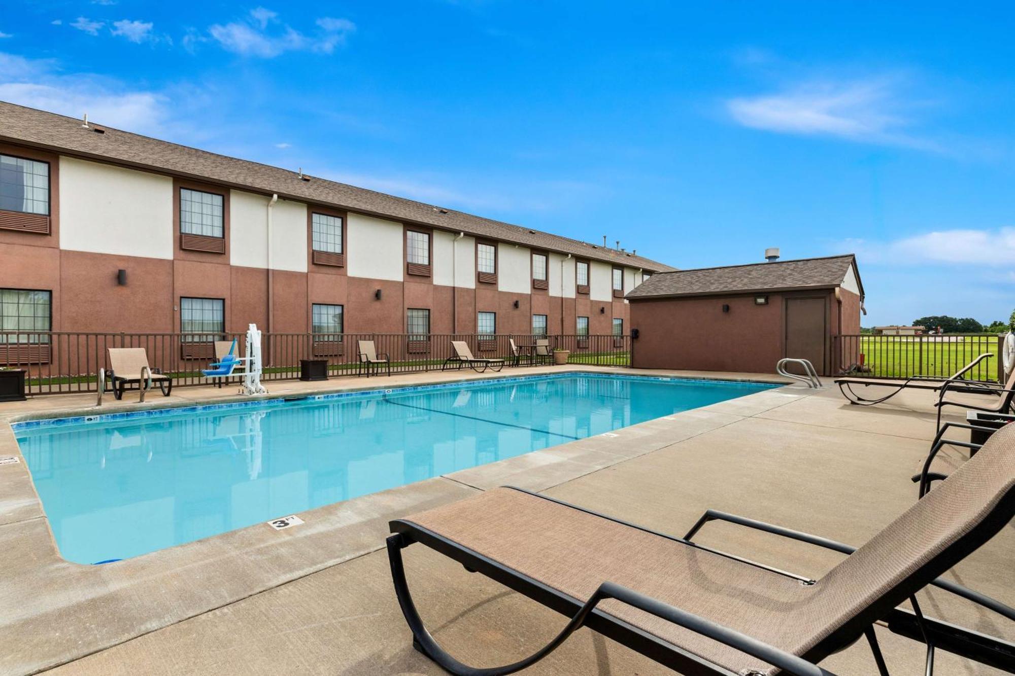 Best Western Okmulgee Exterior foto